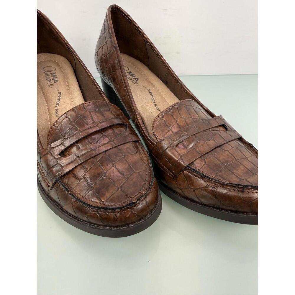 Mia Amore Size 7  Ilsa Croco Embossed Loafer Style Pumps 2.5" Block Heels Office - Picture 8 of 9